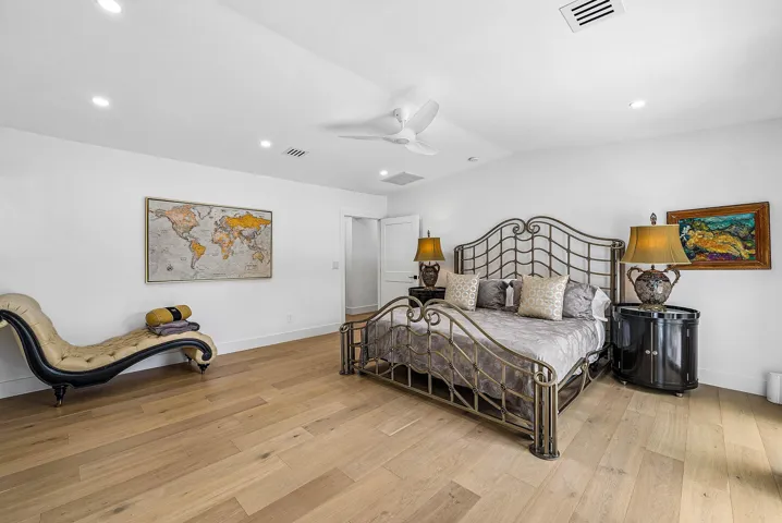 027-800HollyLane-BocaRaton-FL-33486-SMAL