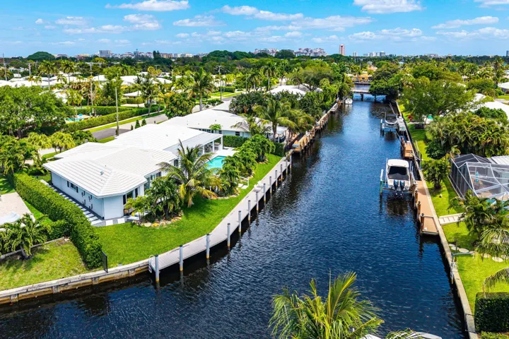 065-800HollyLane-BocaRaton-FL-33486-SMAL
