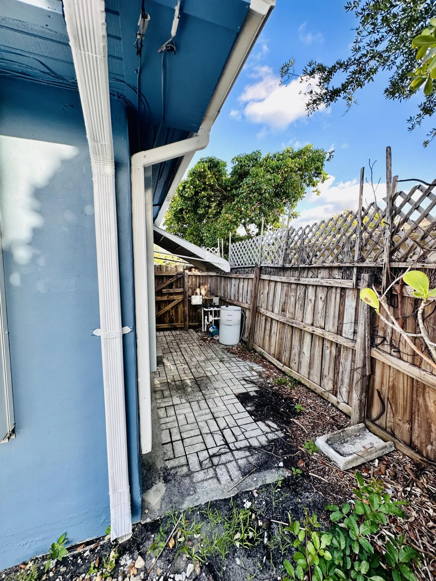 Property photo 34