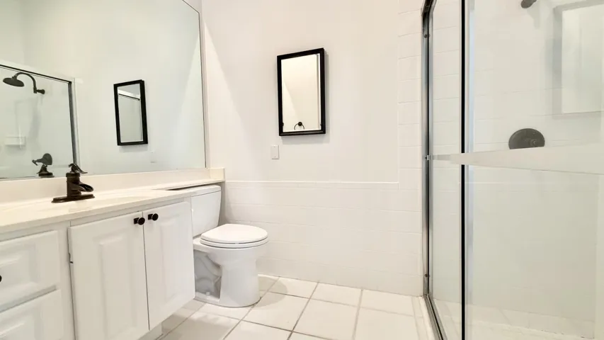 Principal with Shower