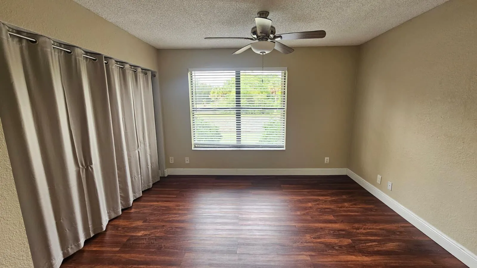 1581 master bedroom