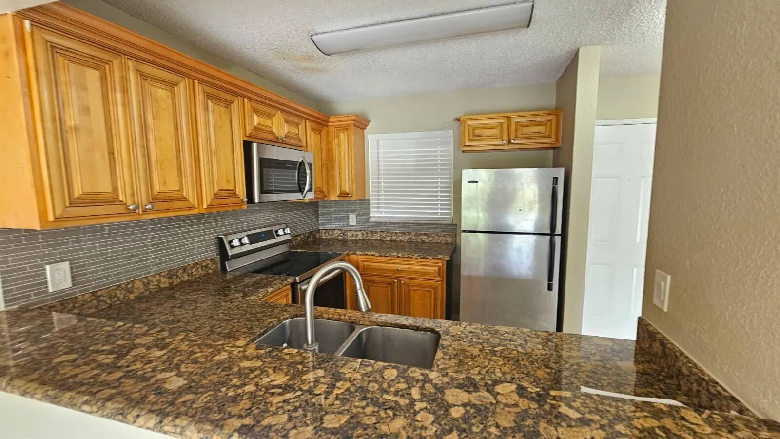 1581 kitchen