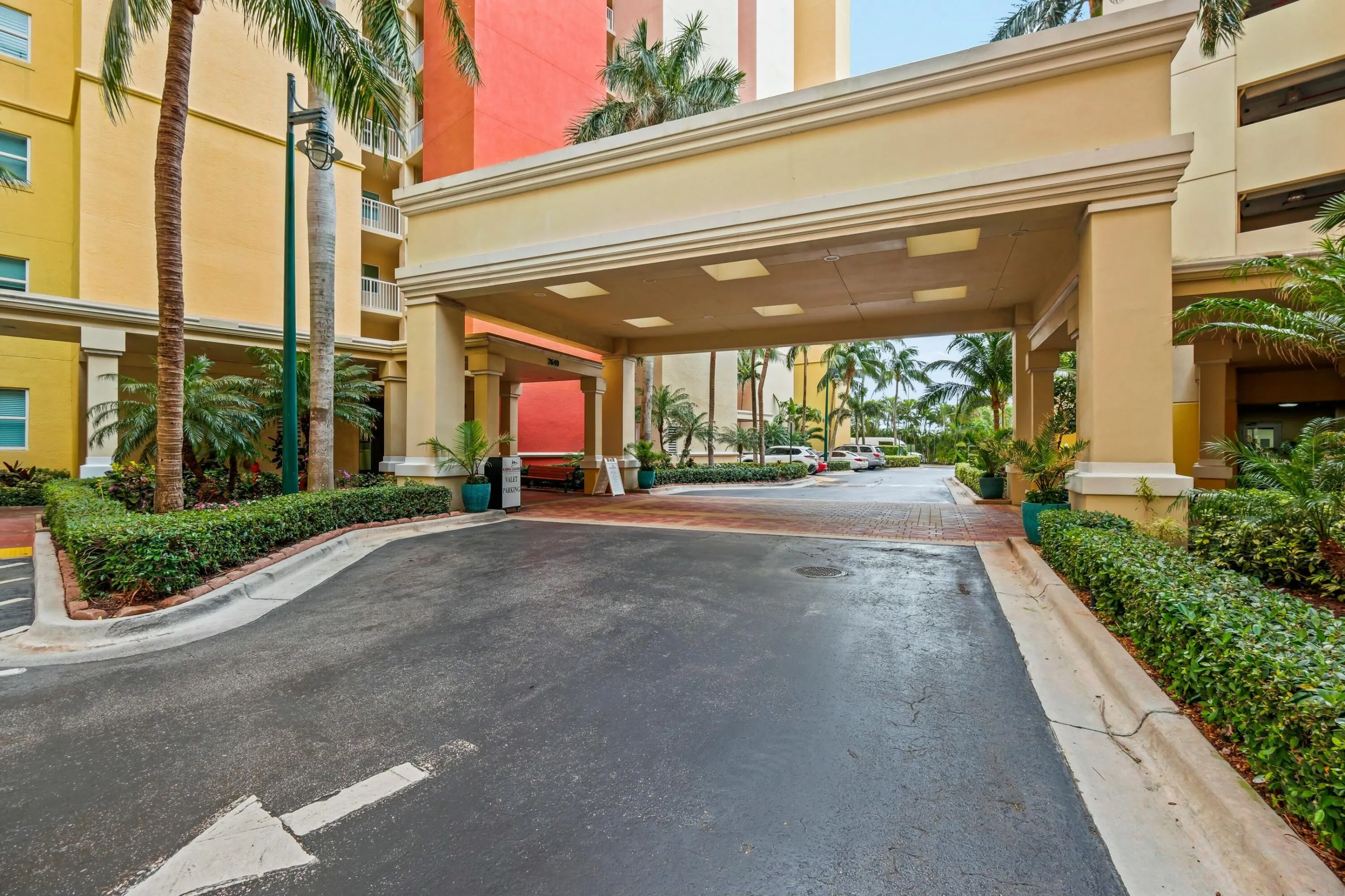 Valet