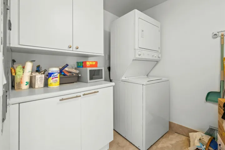 inside washer/dryer