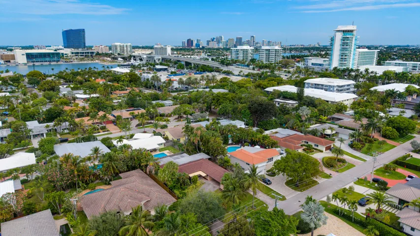 1817 SE 25th Ave Aerial2