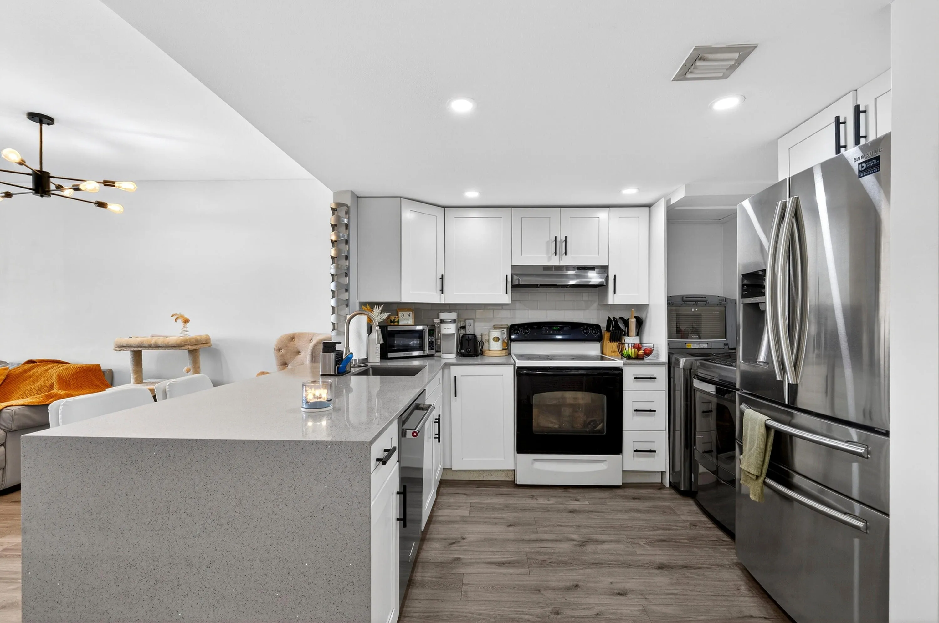 Kitchen-005-015-4000x2658