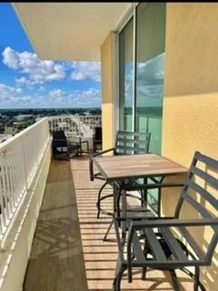 mv balcony 2