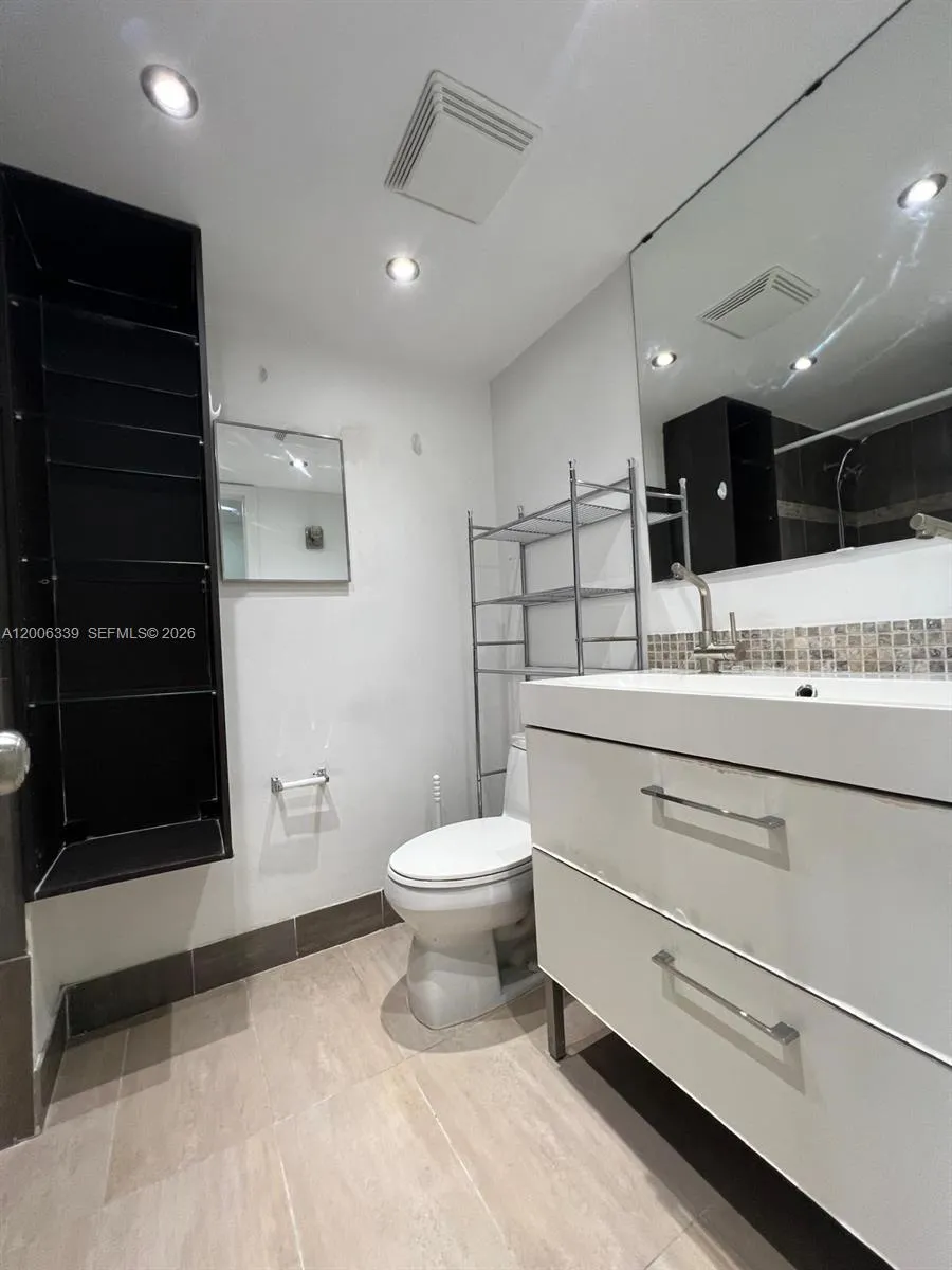 Property photo 63