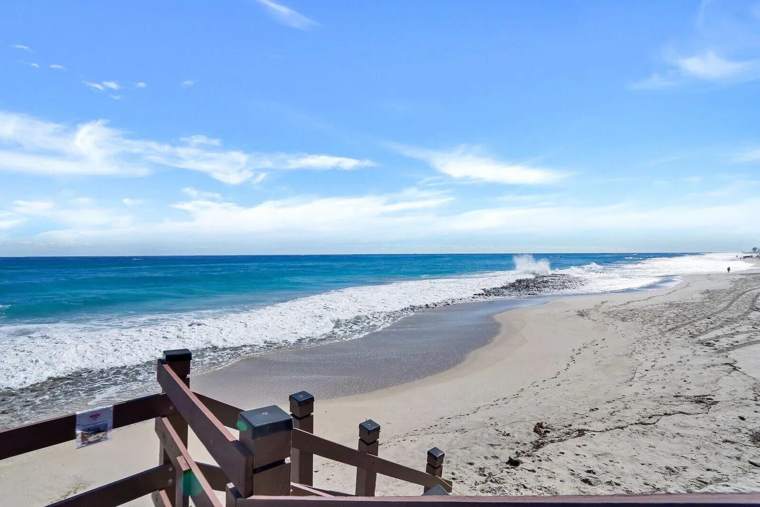 Boardwalk Access to Beach