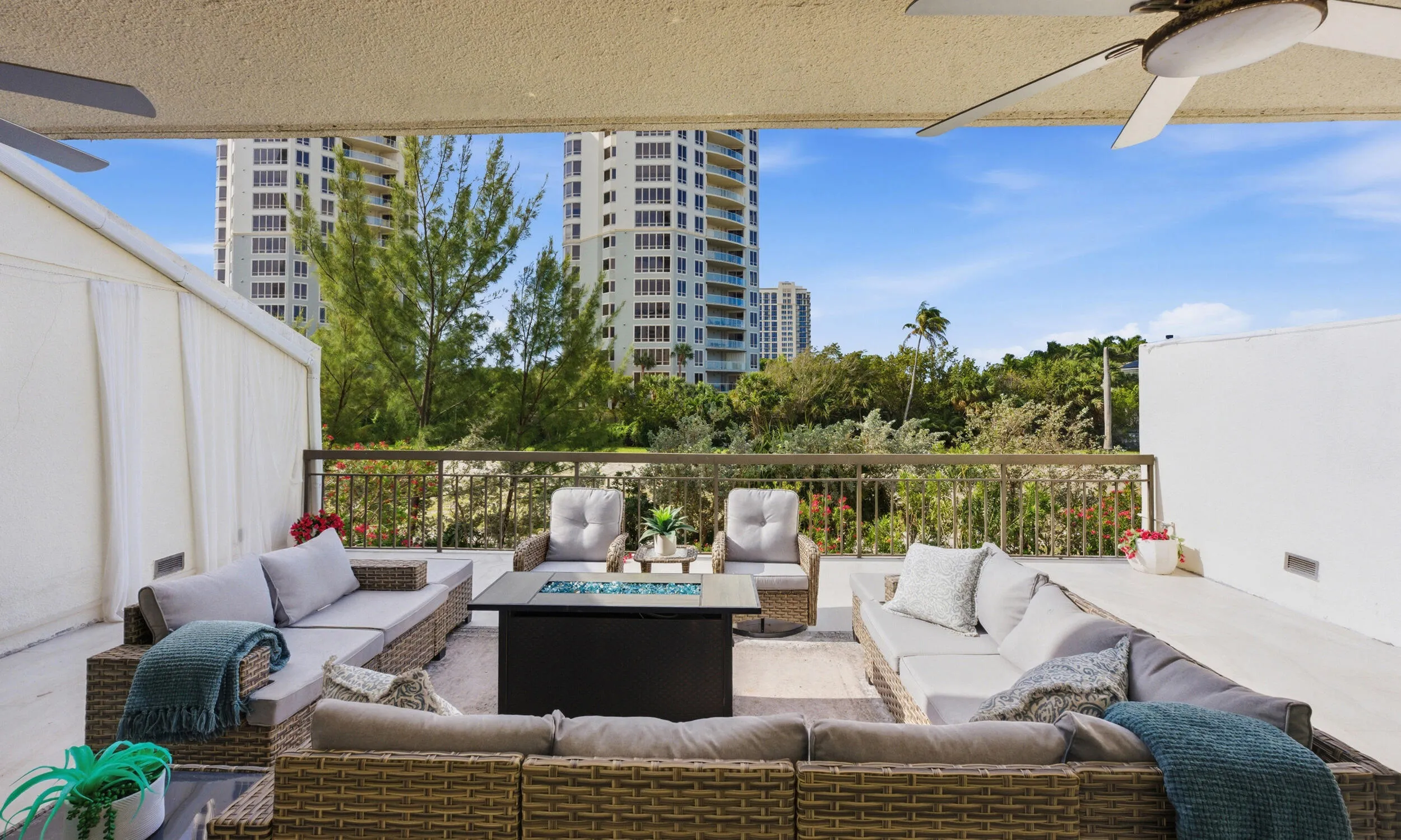 Terrace off Living Room