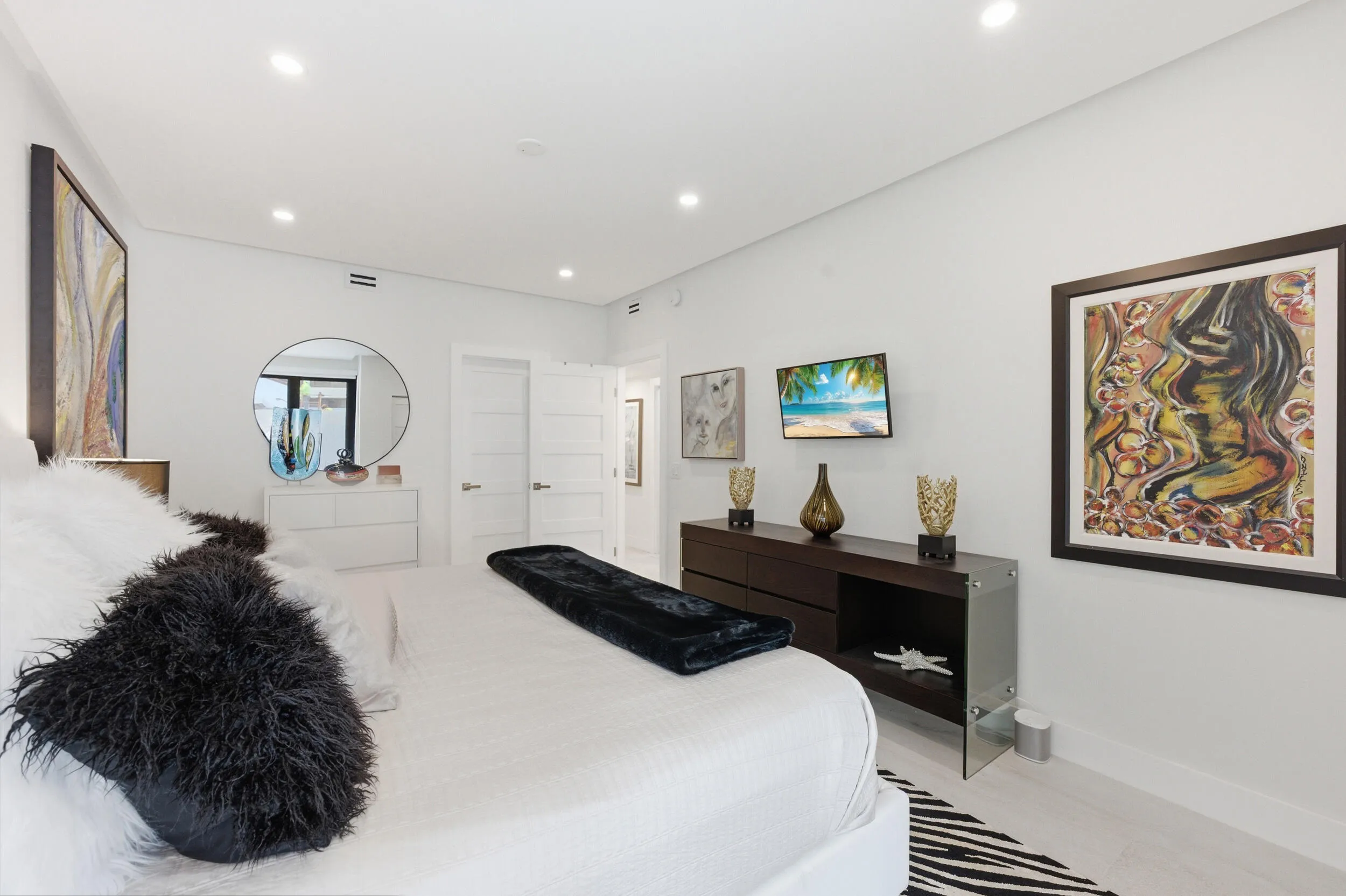 Guest 2 Suite