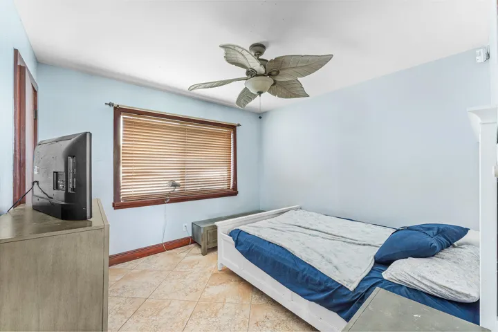 027-10170CalumetLane-LakeWorth-FL-33467-