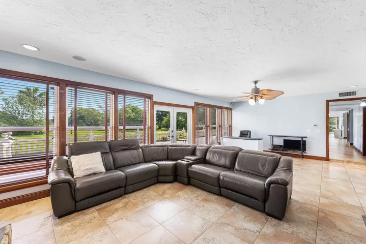014-10170CalumetLane-LakeWorth-FL-33467-