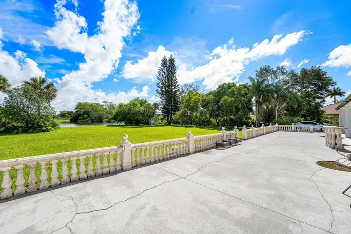 051-10170CalumetLane-LakeWorth-FL-33467-
