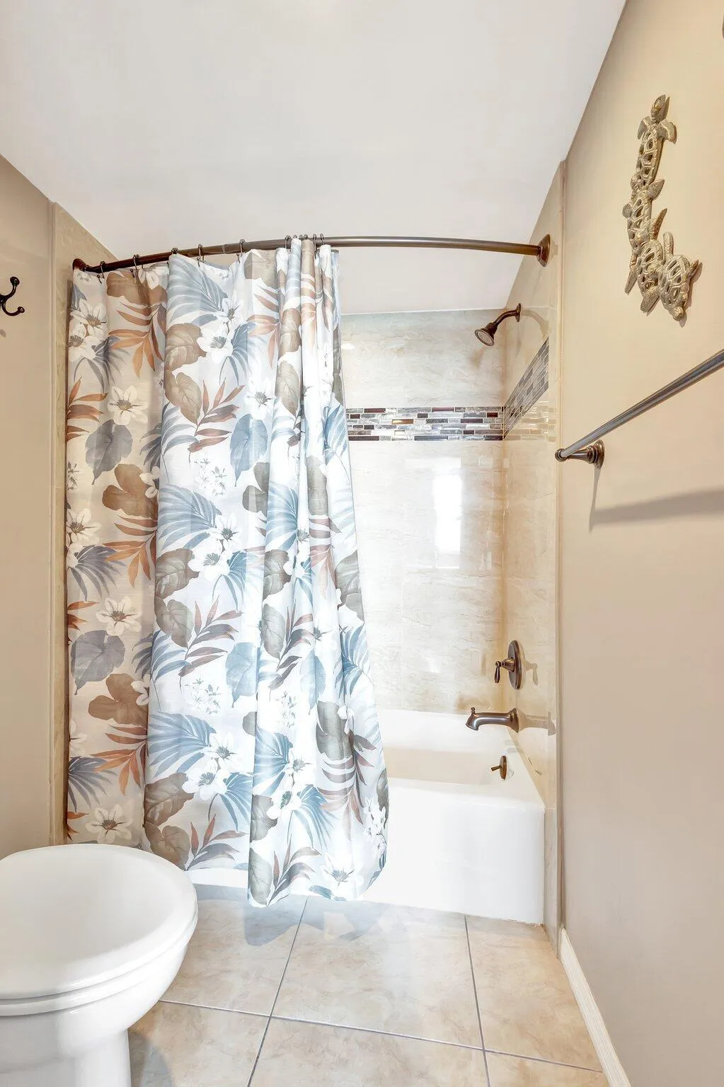 Prim BA Shower