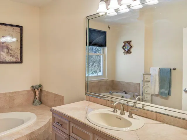 8327 S Hwy A1A Interior (32)