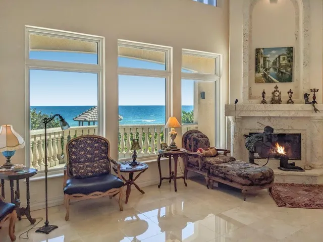 8327 S Hwy A1A Interior (19)