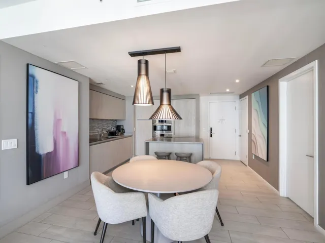 11. 4010 S Ocean Dr Interior