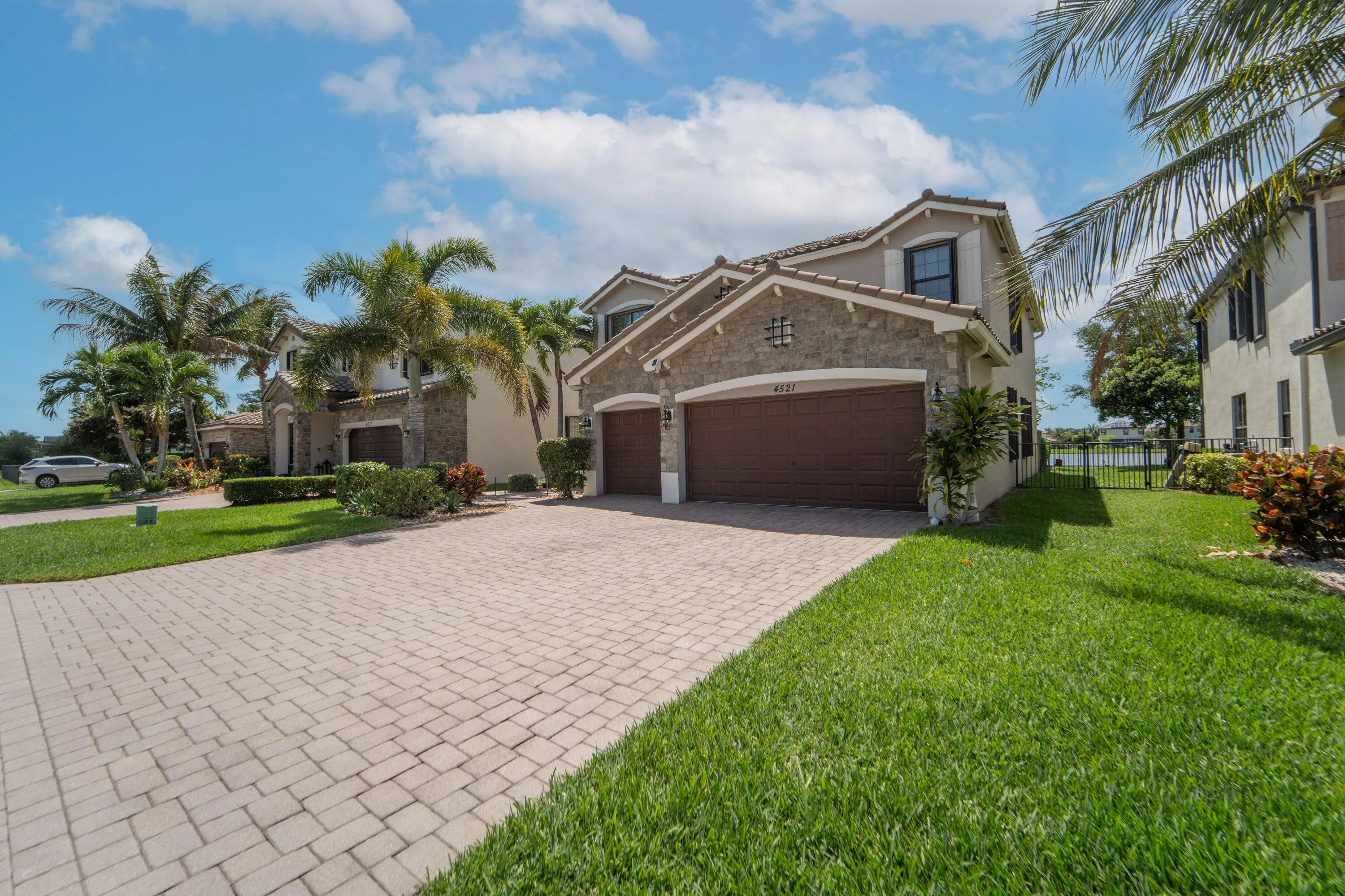 4521WillowBasinWay-15