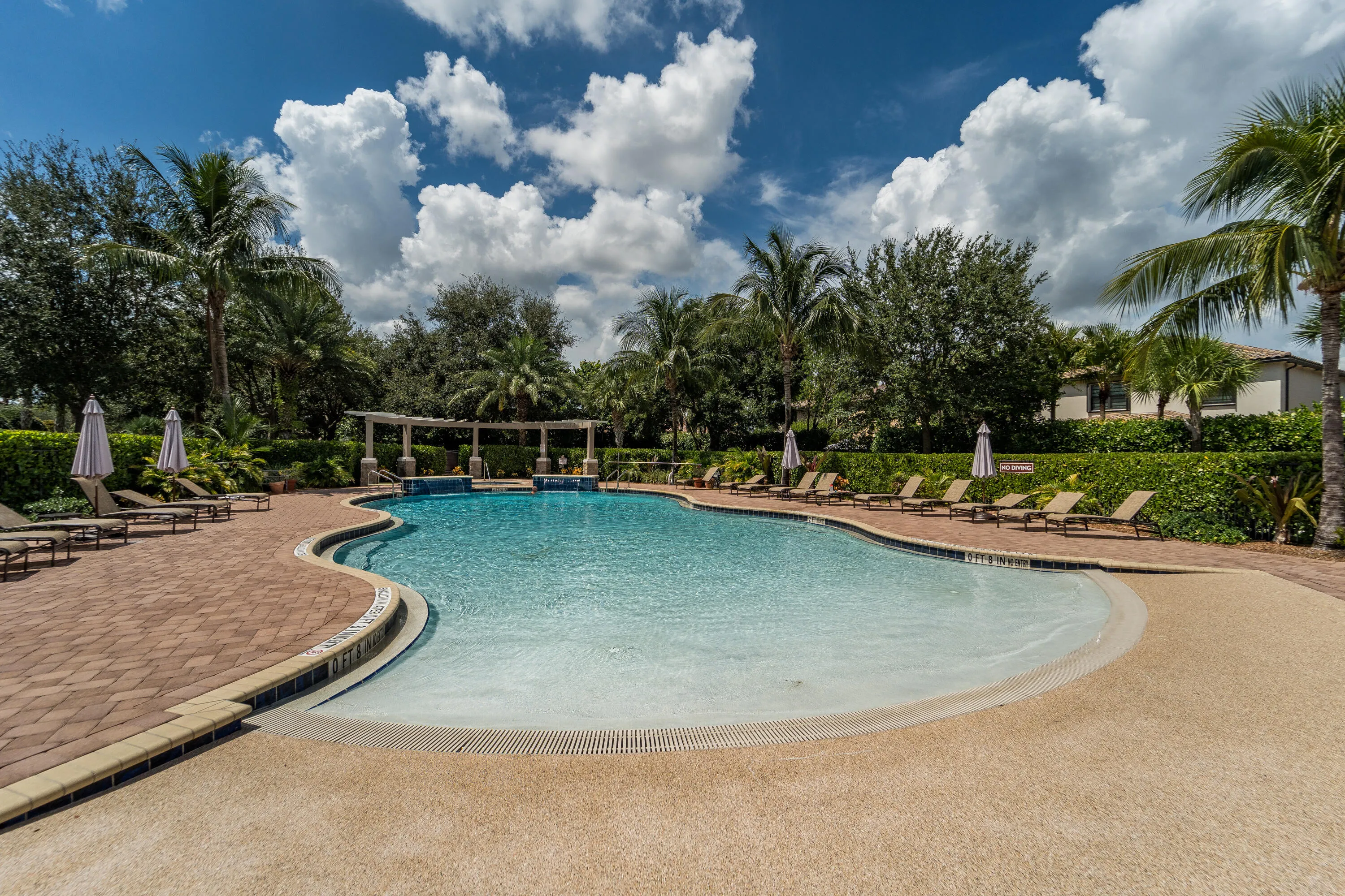 4521WillowBasinwayLW-11