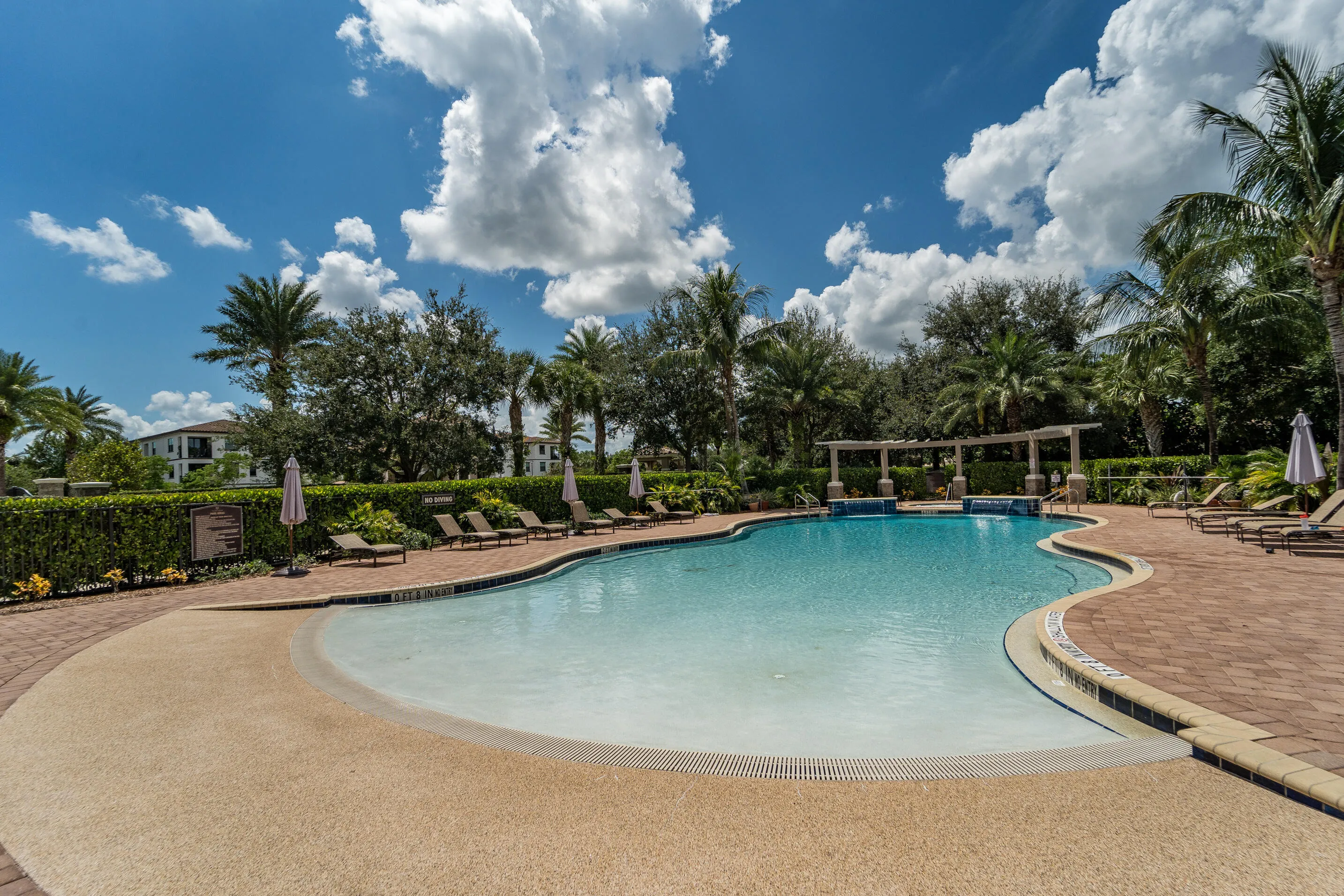 4521WillowBasinwayLW-14