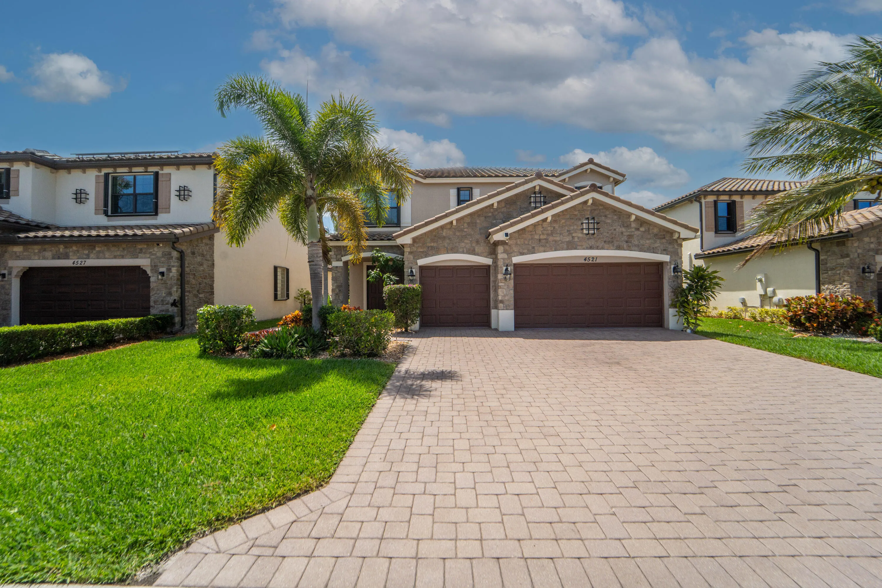 4521WillowBasinWay-13