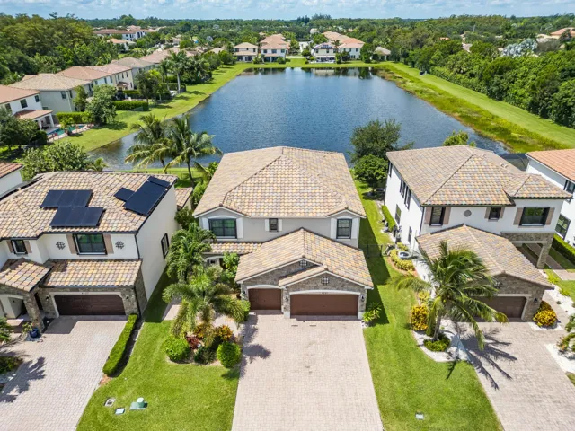 4521WillowBasinwayLWa-12