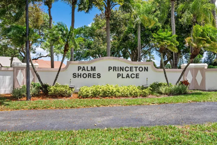 PALM SHORES