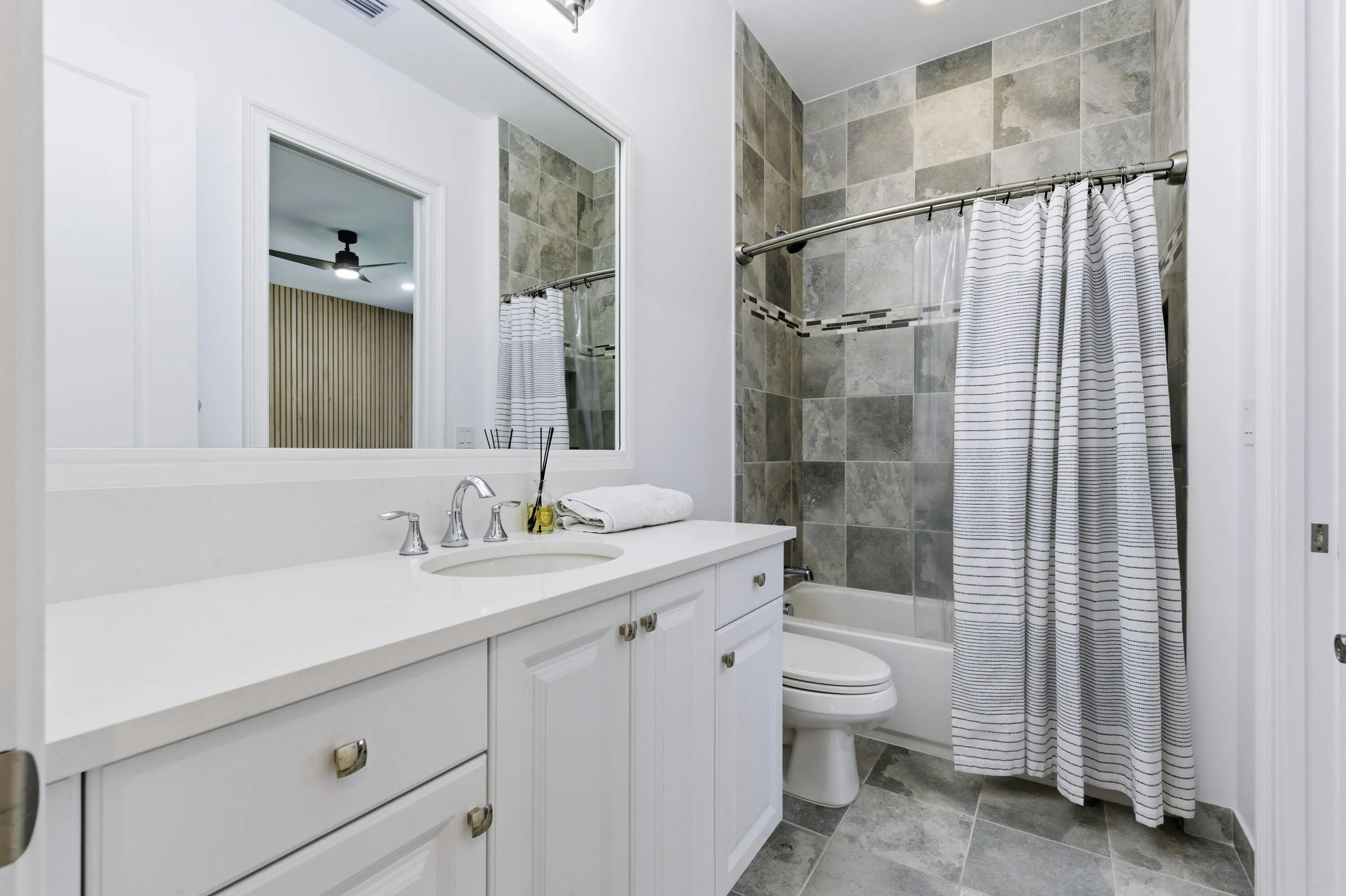 11823_Windy_Forest_Way_Boca_Raton_797-en