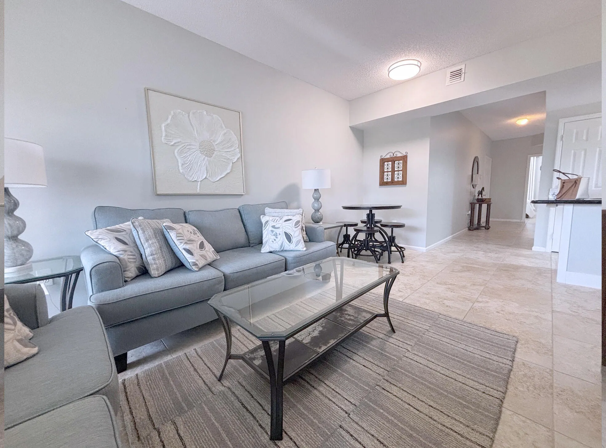 LivingRoom1