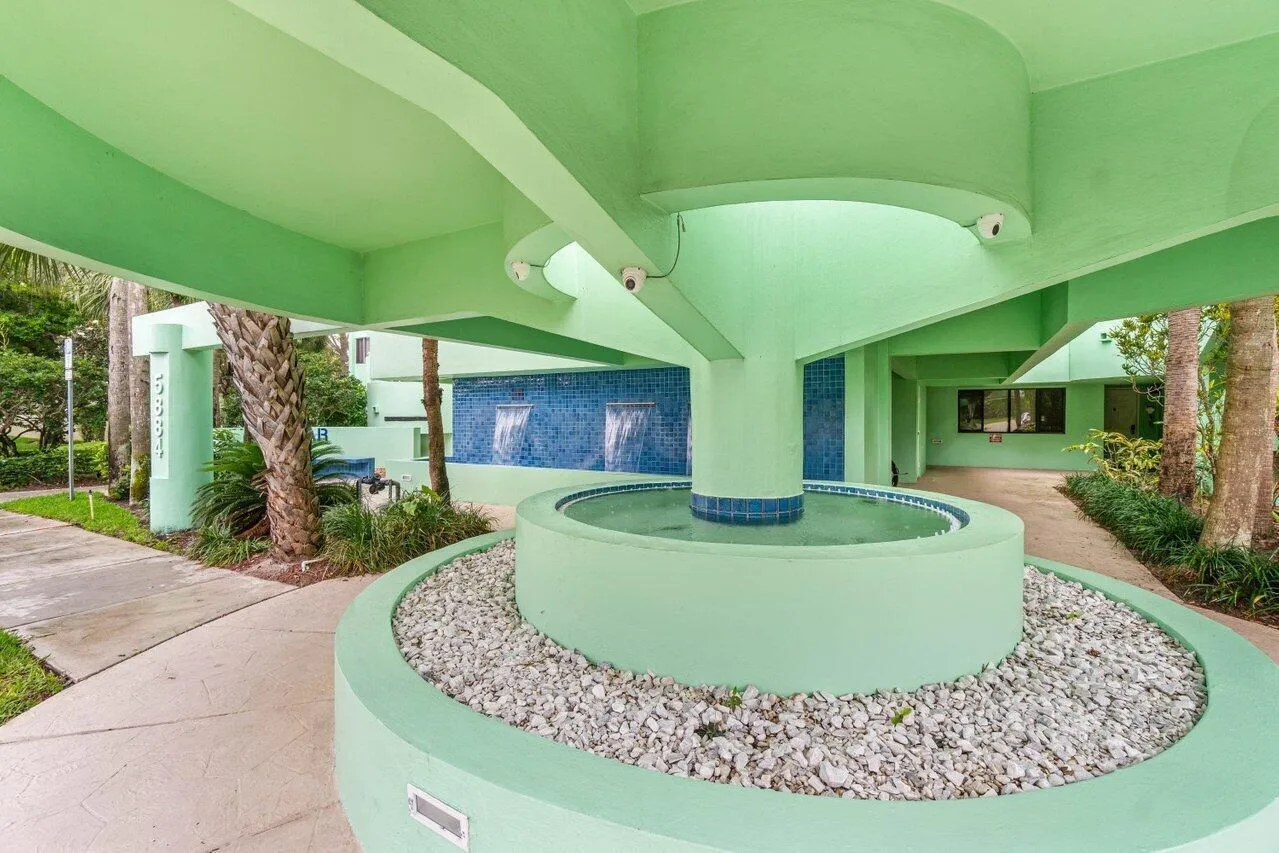 003-5884MorningstarCircle-205-DelrayBeac