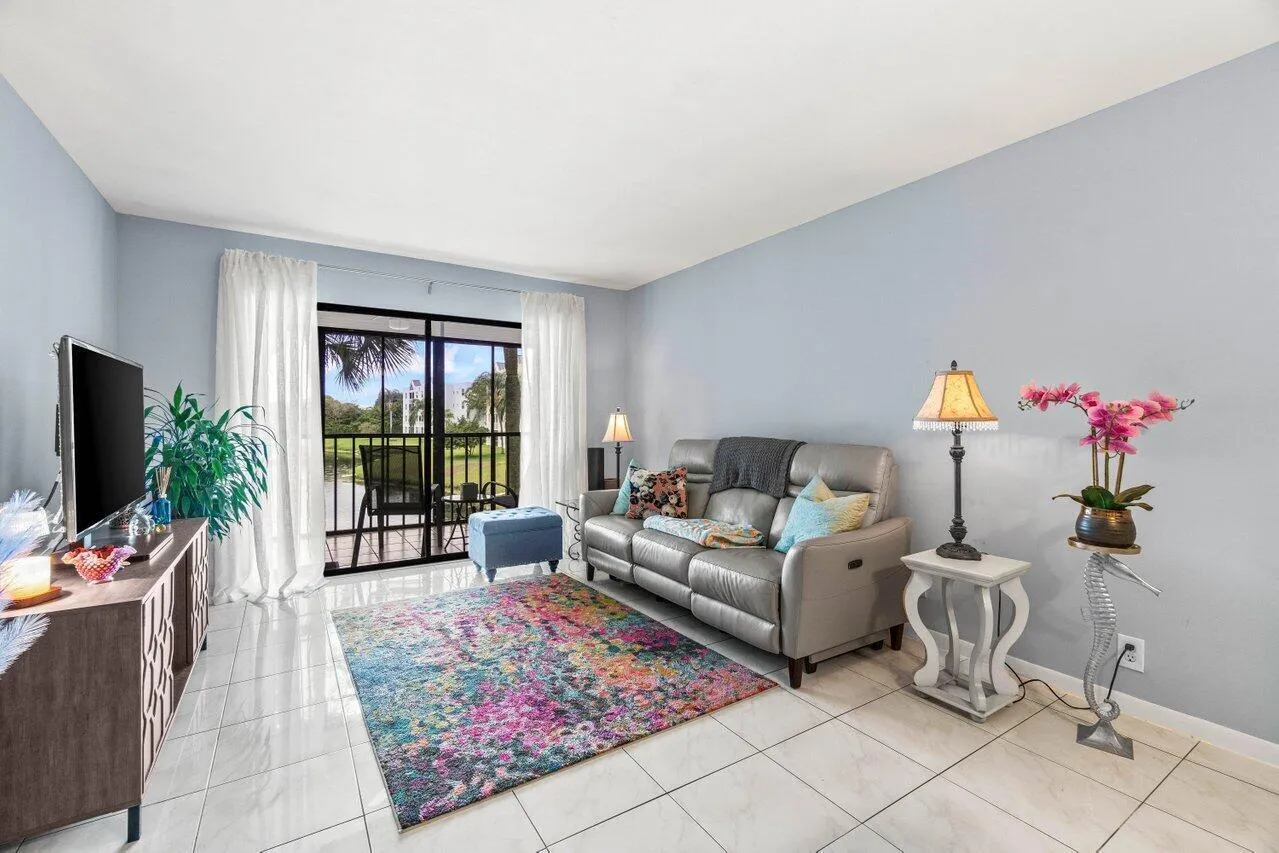 014-5884MorningstarCircle-205-DelrayBeac