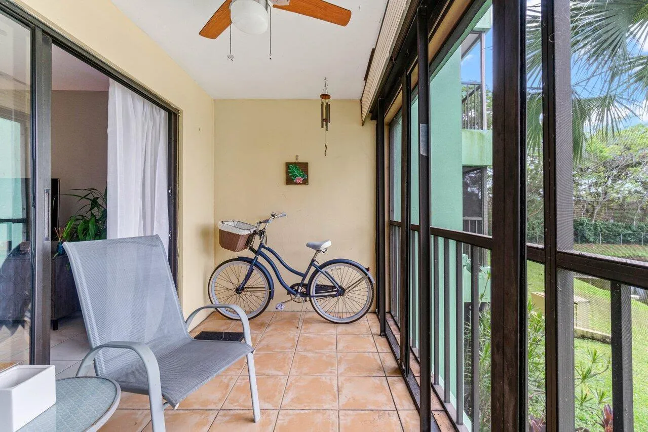 025-5884MorningstarCircle-205-DelrayBeac