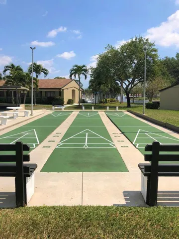 Shuffle Board