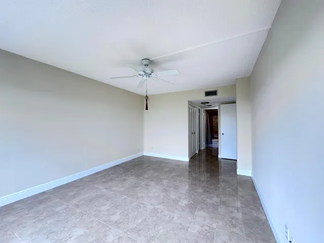 Master room 2