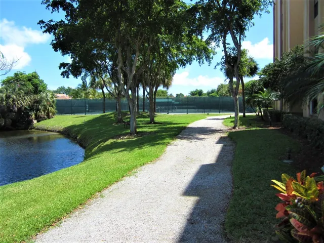 path around lake