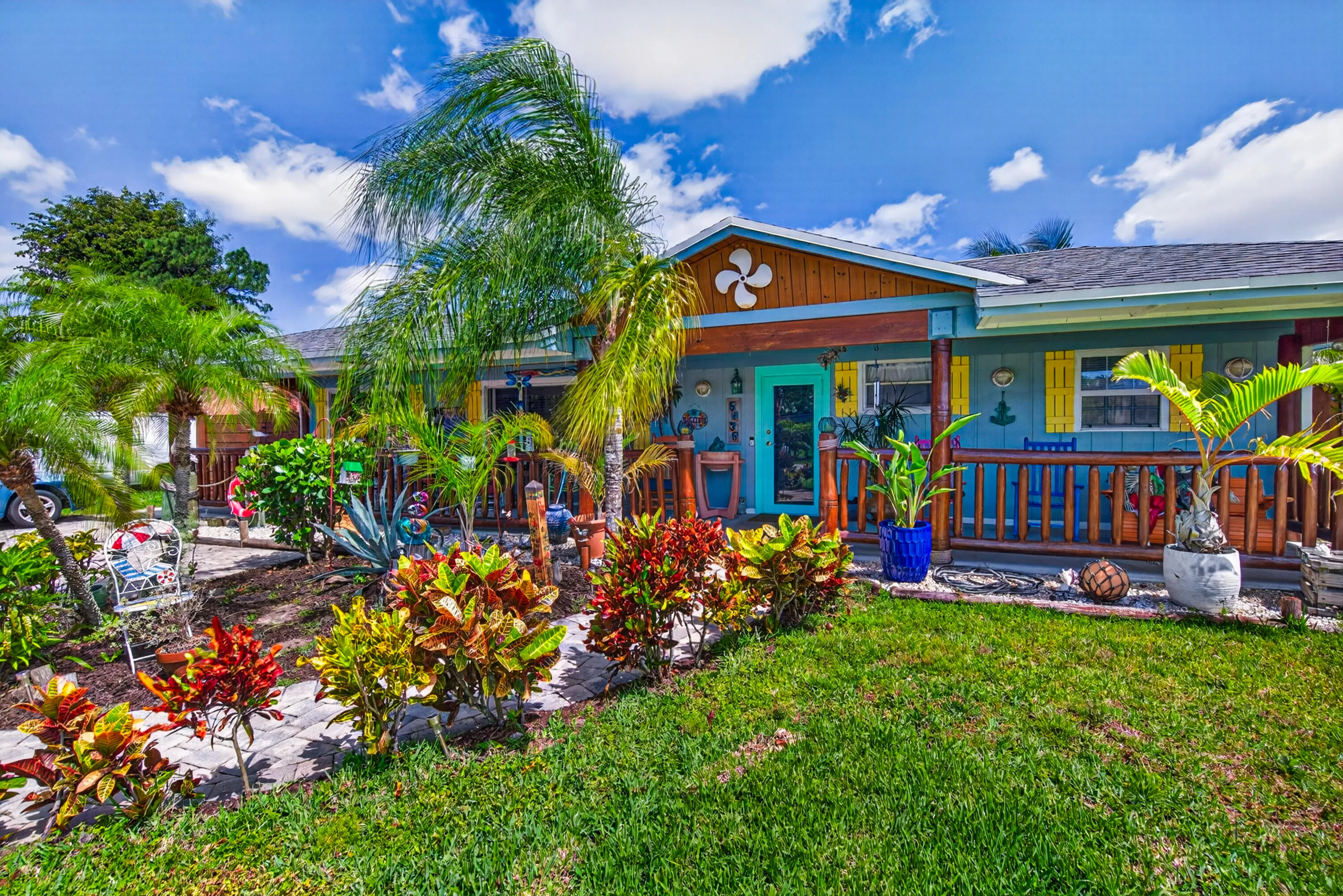 Porch - 4