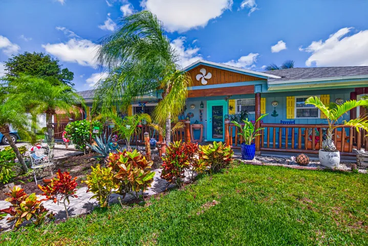 Porch - 4