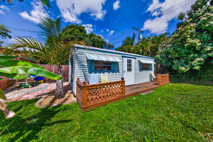 Storage Shed - 1