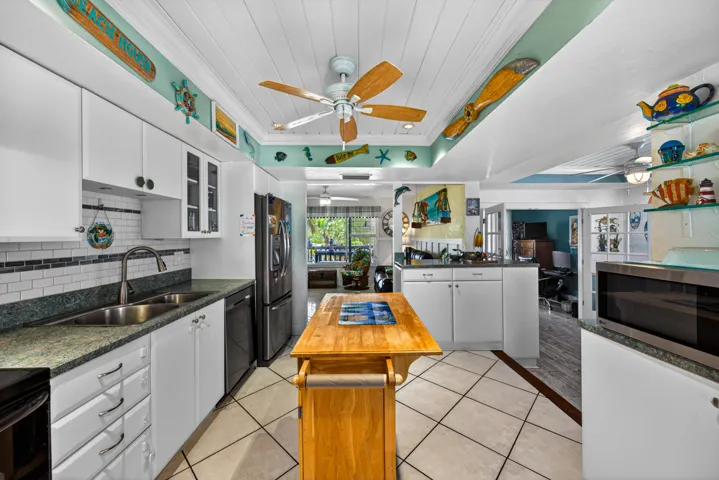 Kitchen - 4