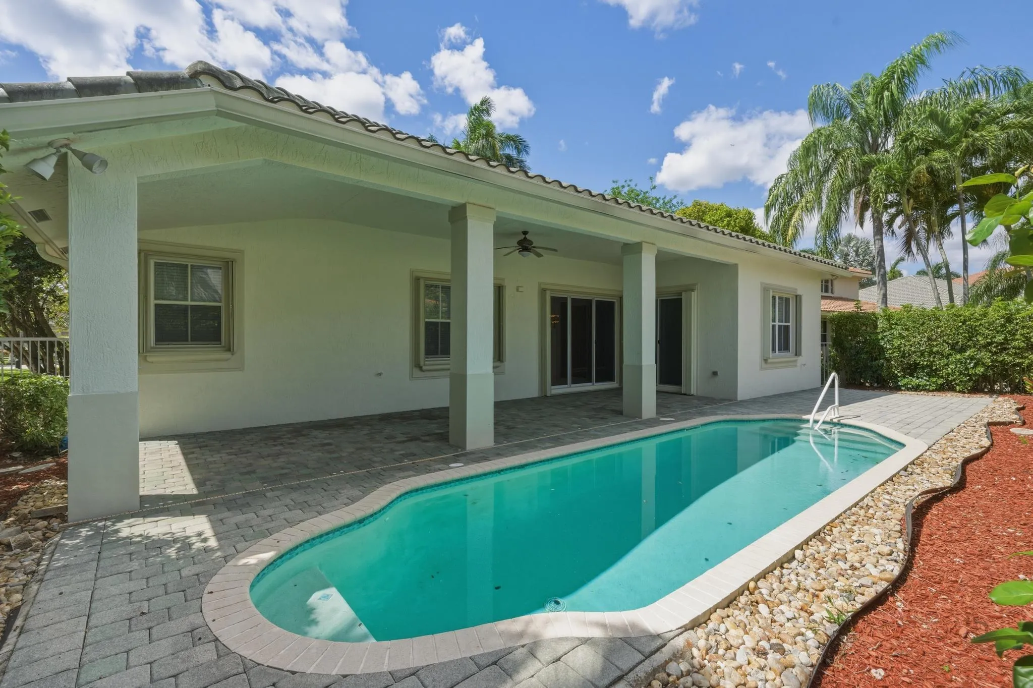 Property photo 33