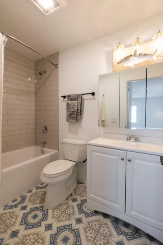 Bathroom​​‌​​​​‌​​‌‌​‌‌​​​‌‌​‌​‌​‌​​​‌​​