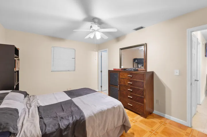 9-web-or-mls-113 SW Starfish Ave - 9
