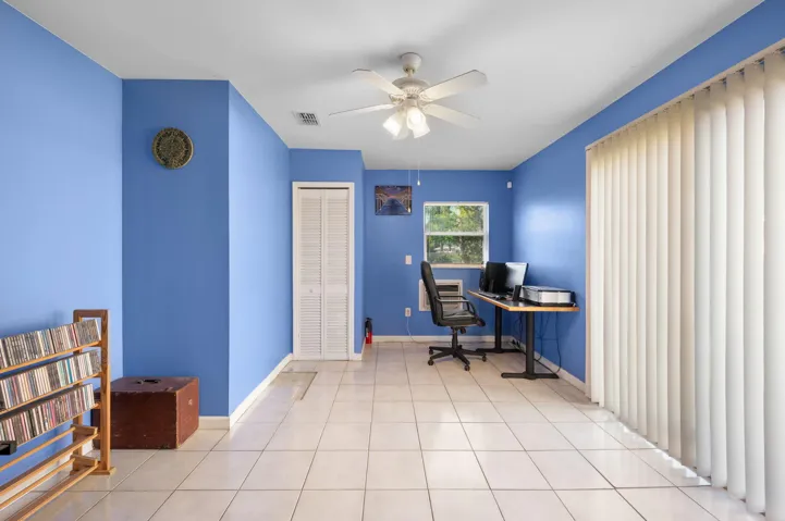 15-web-or-mls-113 SW Starfish Ave - 15