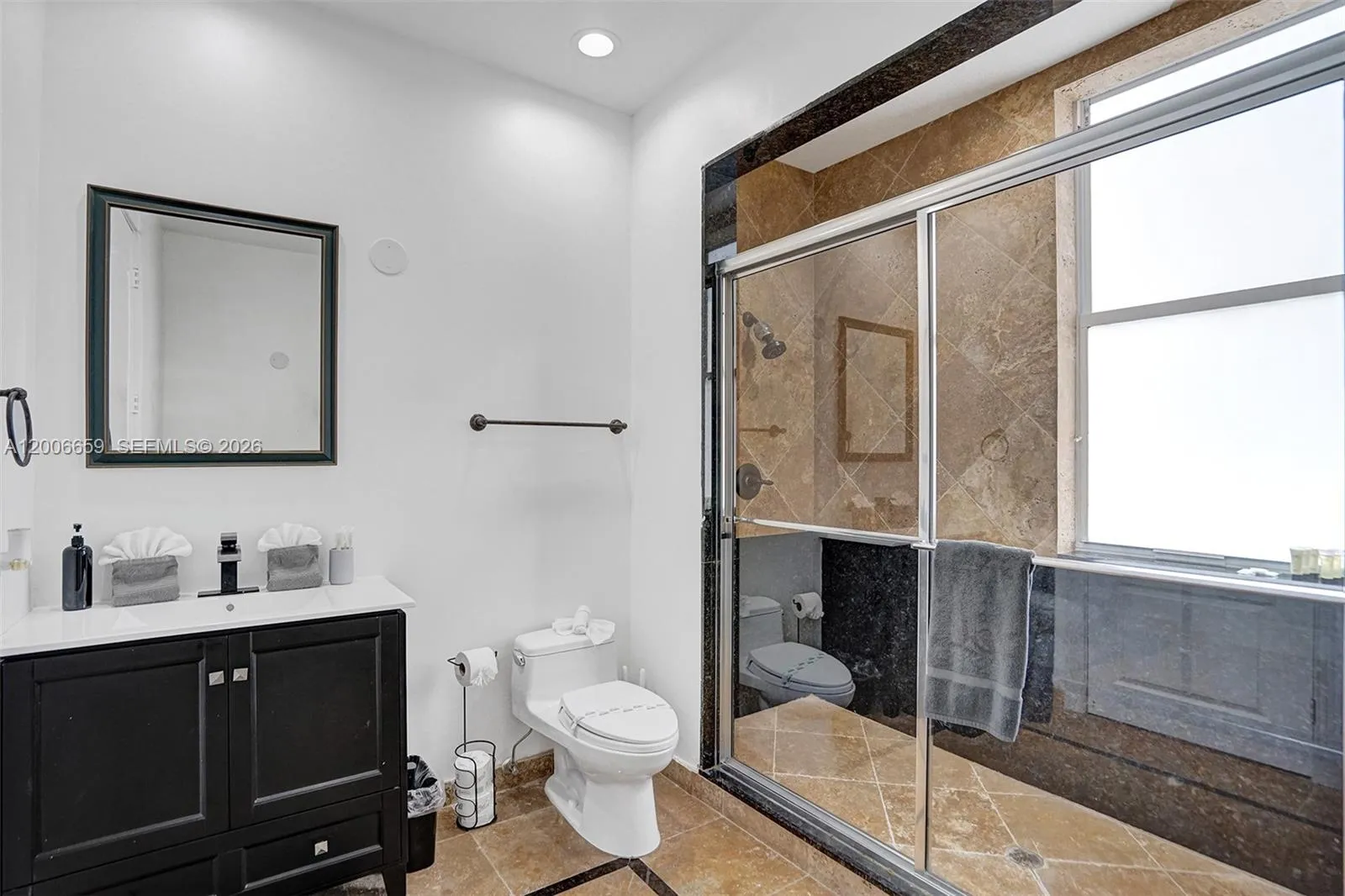 Property photo 86