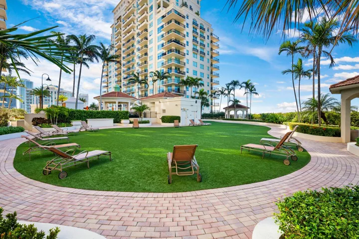 31-web-or-mls-The Symphony #2013 Fort La