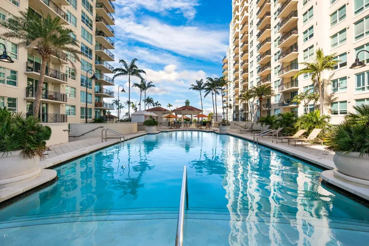 36-web-or-mls-The Symphony #2013 Fort La