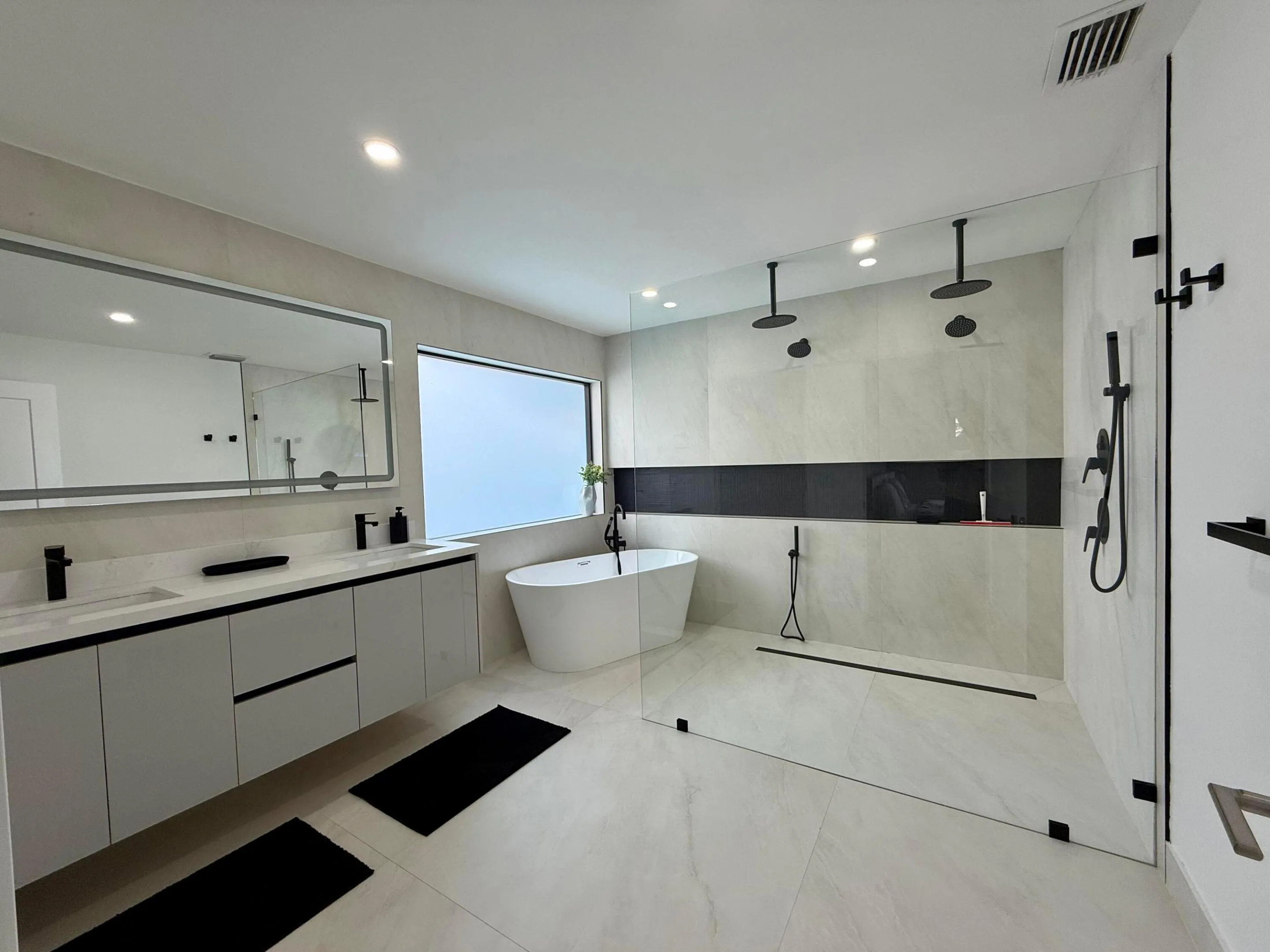 Primary spa-bath