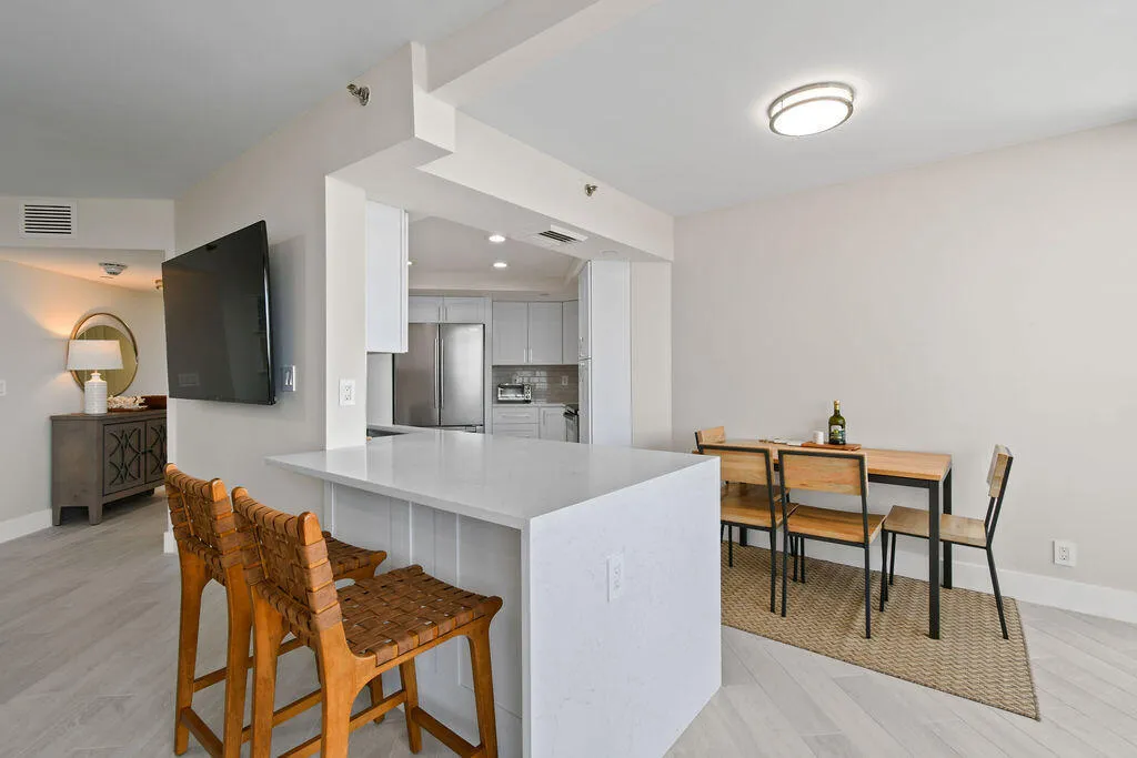 3560SOceanBlvd#907(11)