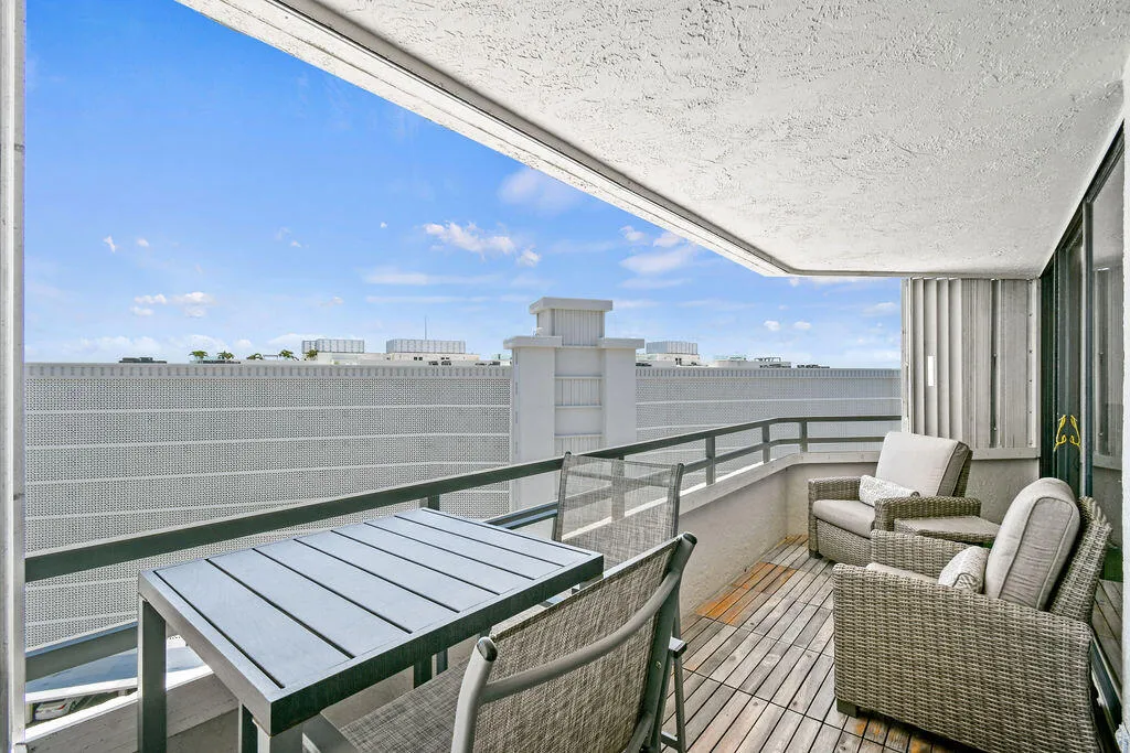 3560SOceanBlvd#907(26)